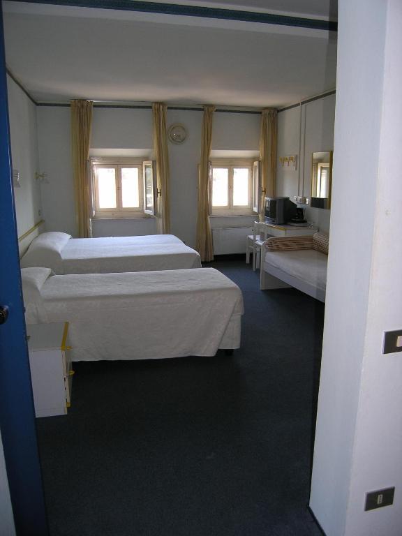 Elba Hotel Rosignano Solvay Quarto foto